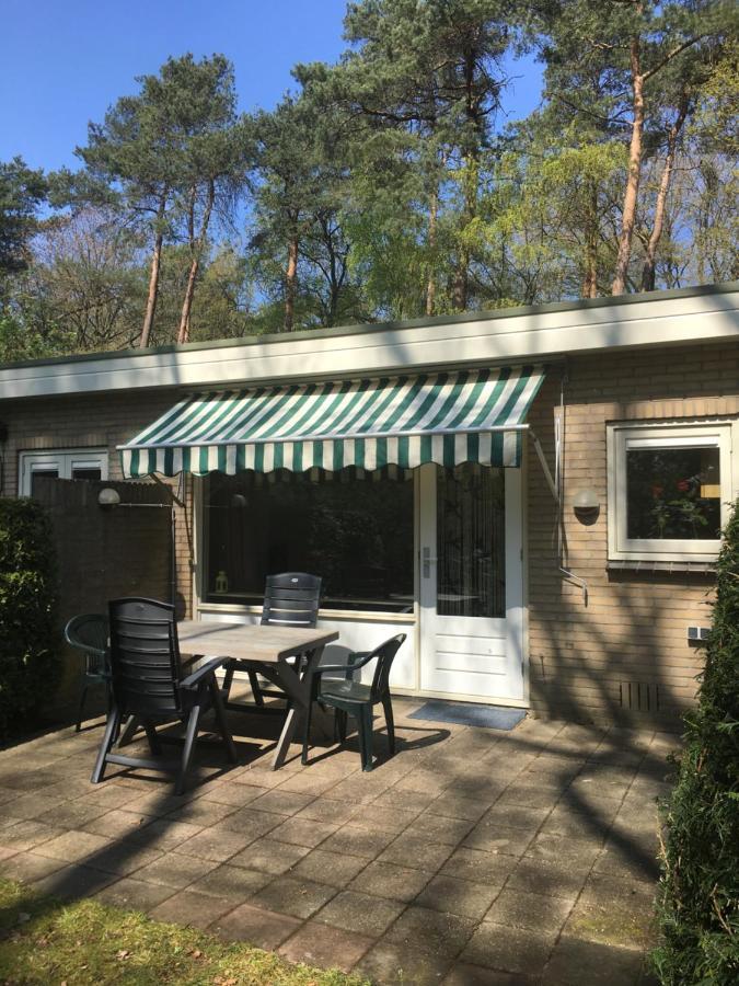 Geschakelde Bungalow Op De Veluwe "De Eekhoorn" Otterlo Exterior foto